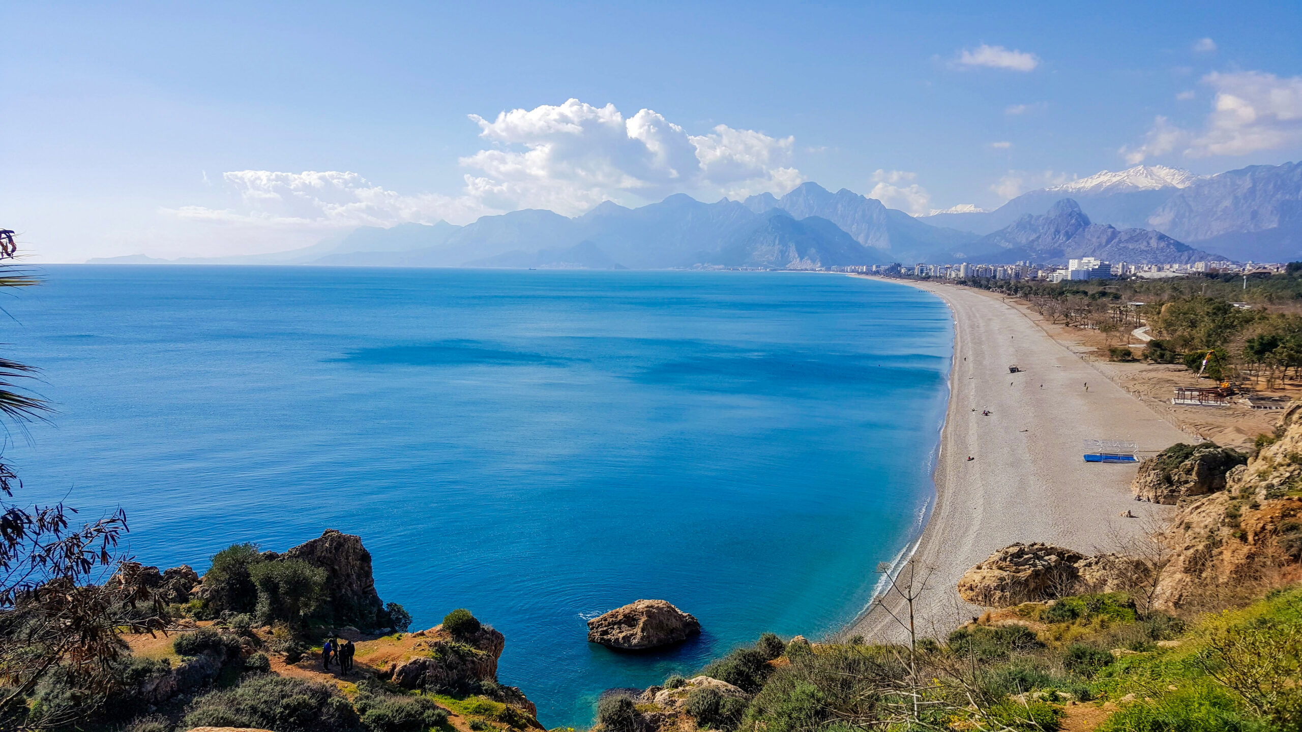 Konyaaltı veya Lara Plajı'nda Deniz Keyfi